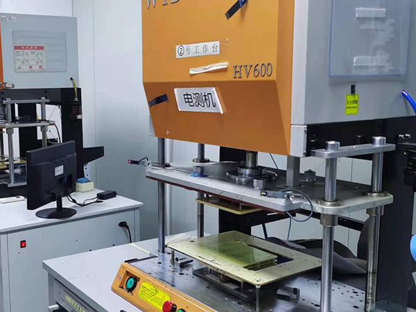 PCB加工中使用飛針測試與測試架的價格區(qū)別？